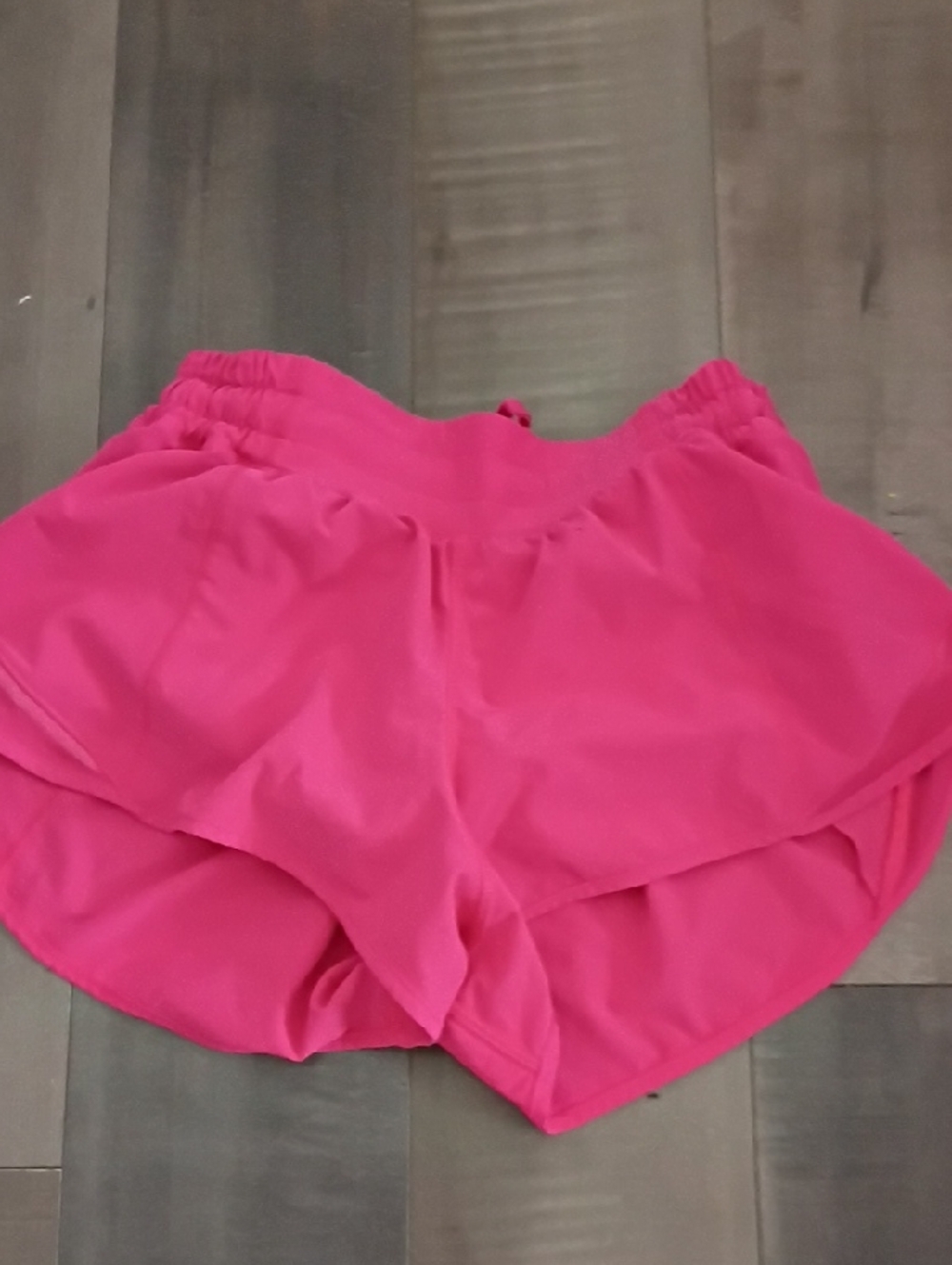Women’s Size 4 Hotty Hot Short